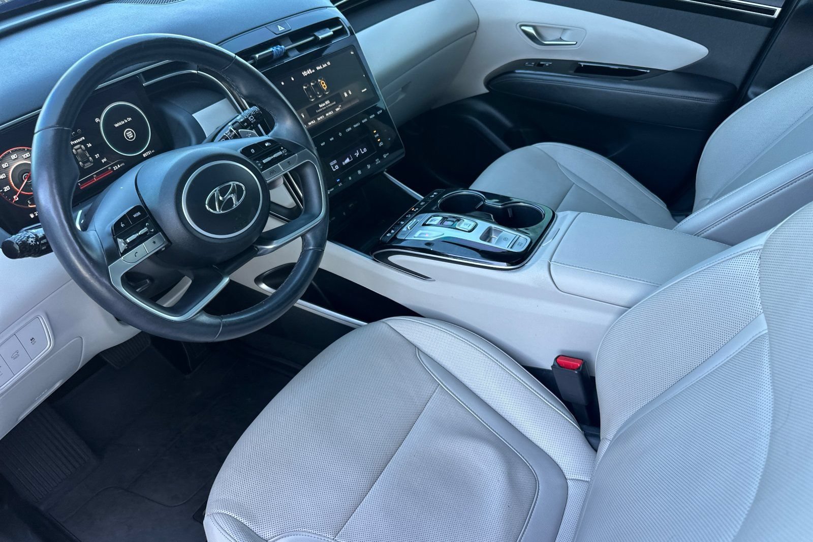 Used 2022 Hyundai Tucson Limited AWD/4WD image 10