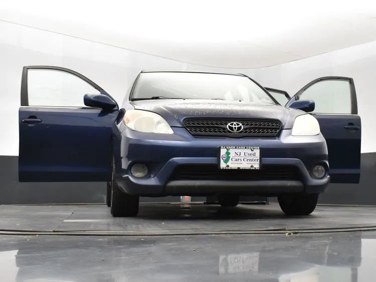 Used 2005 Toyota Matrix XR w/ Extra Value Pkg 2 image 11