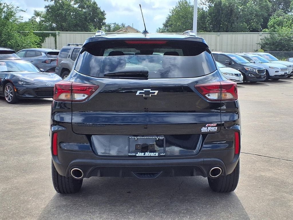 Used 2022 Chevrolet TrailBlazer RS FWD image 8