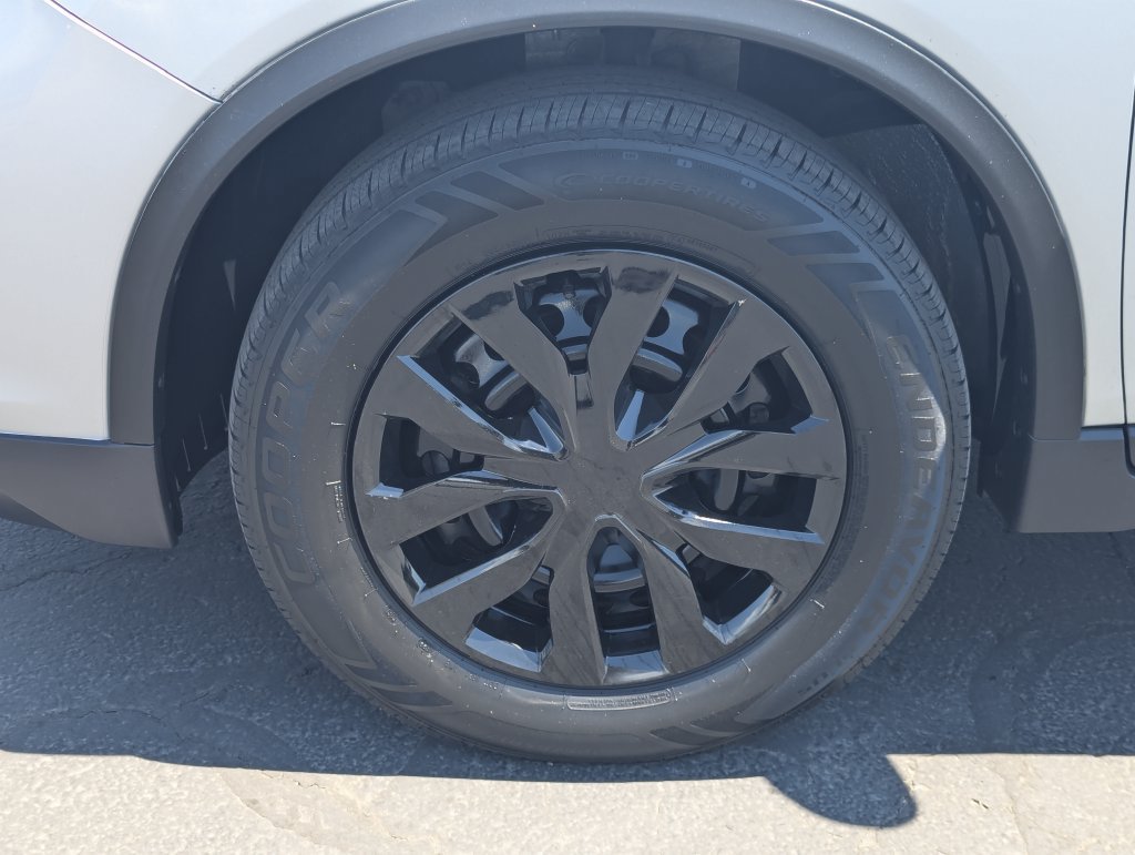 Used 2019 Nissan Rogue S FWD image 12