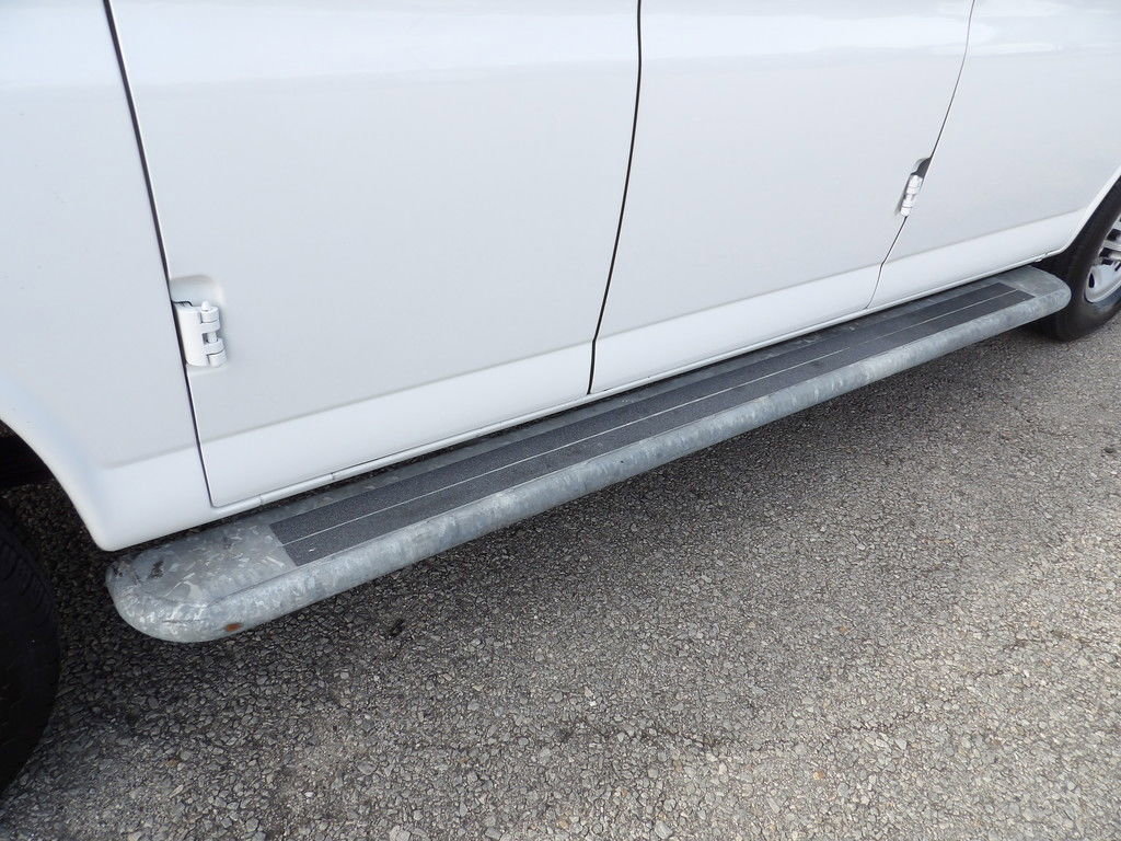 Used 2020 GMC Savana 2500 w/ Driver Convenience Package RWD image 49