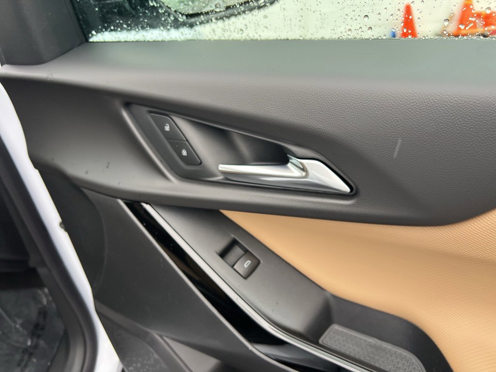 New 2026 Chevrolet Equinox ACTIV w/ Convenience Package III image 22