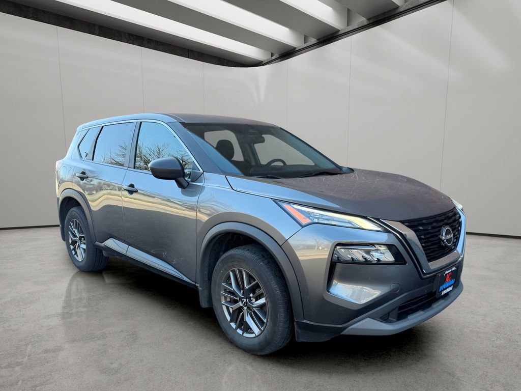 Used 2023 Nissan Rogue S image 7