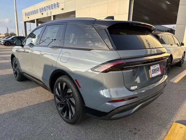 New 2026 Lincoln Nautilus Reserve w/ Jet Appearance Package AWD/4WD image 5