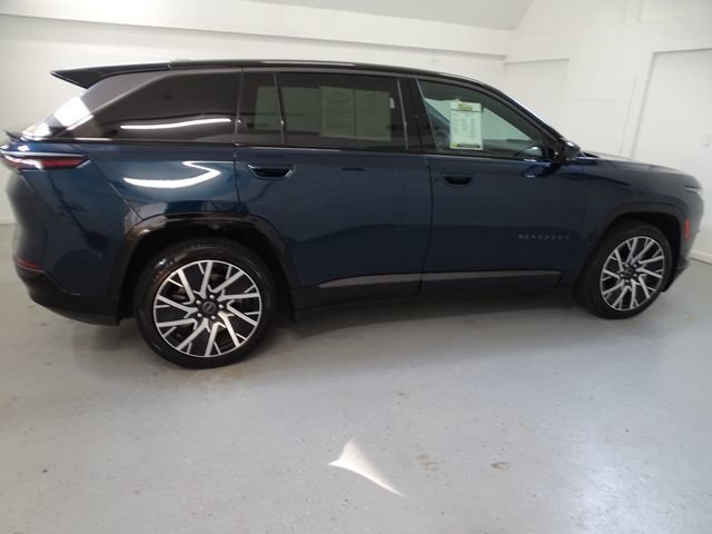 Used 2025 Jeep Wagoneer S Limited AWD/4WD image 26