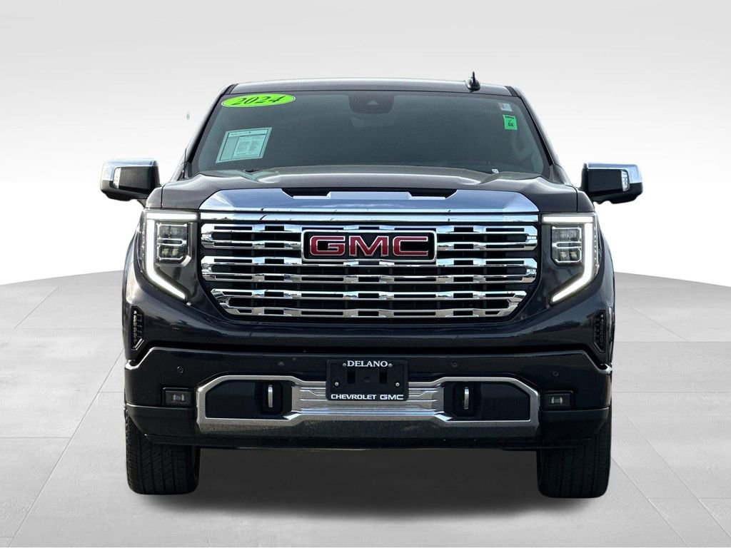 Used 2024 GMC Sierra 1500 Denali w/ Technology Package AWD/4WD image 8