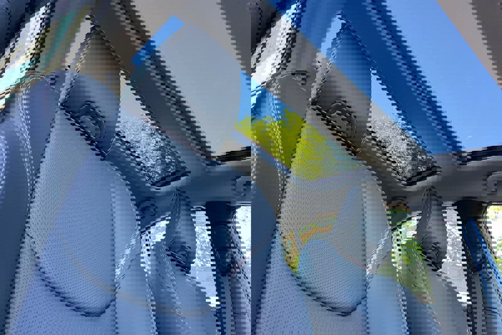 New 2026 Toyota Prius Limited image 18