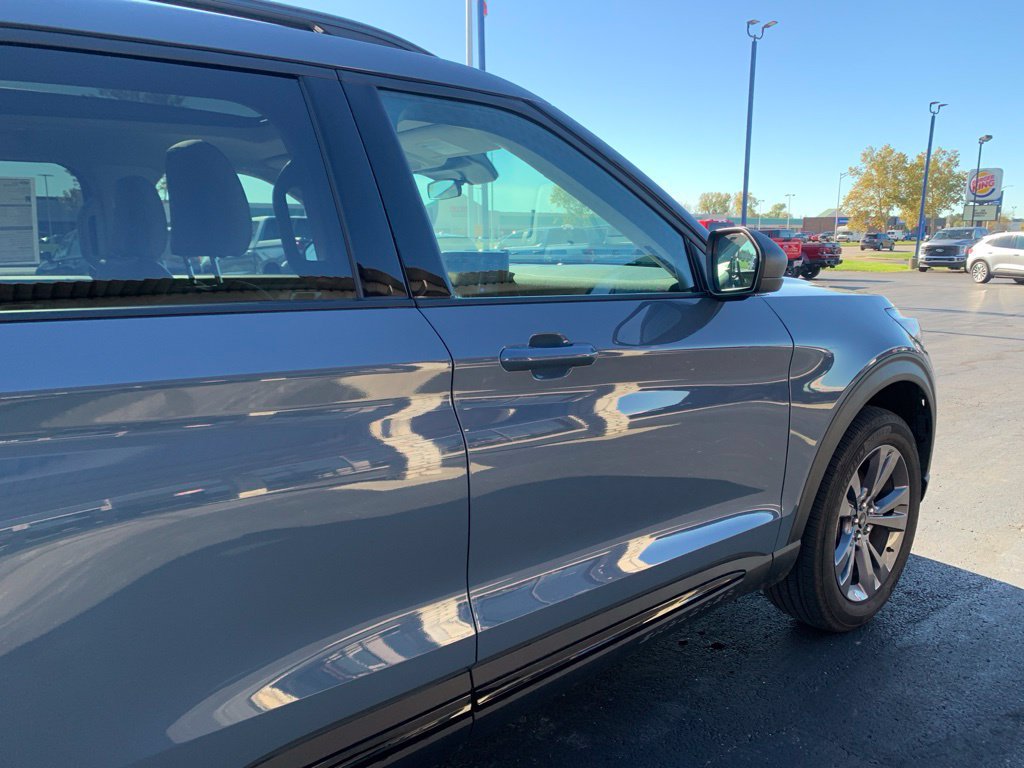 Certified 2026 Ford Explorer Active w/ Active Comfort Package AWD/4WD image 14