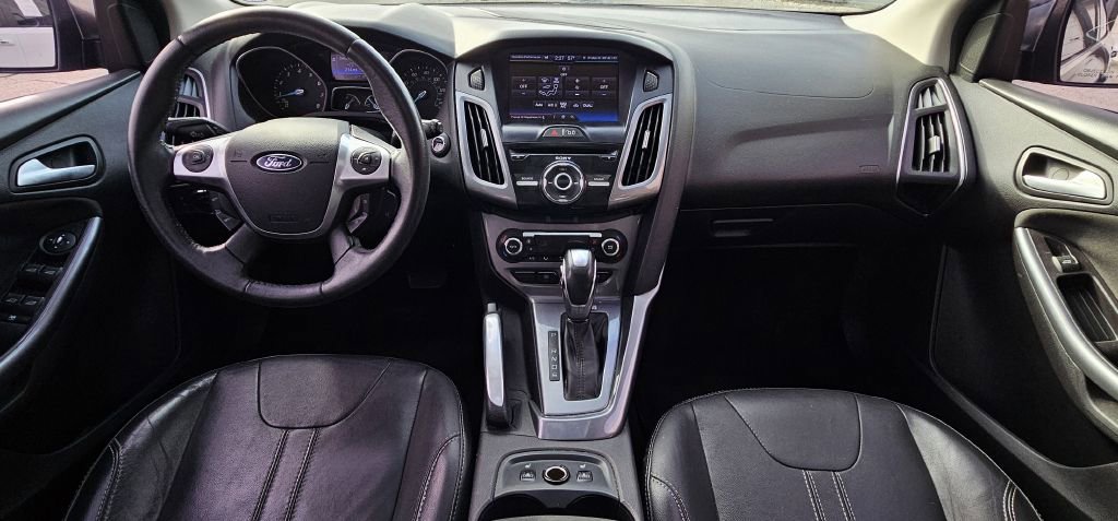 Used 2013 Ford Focus Titanium image 9