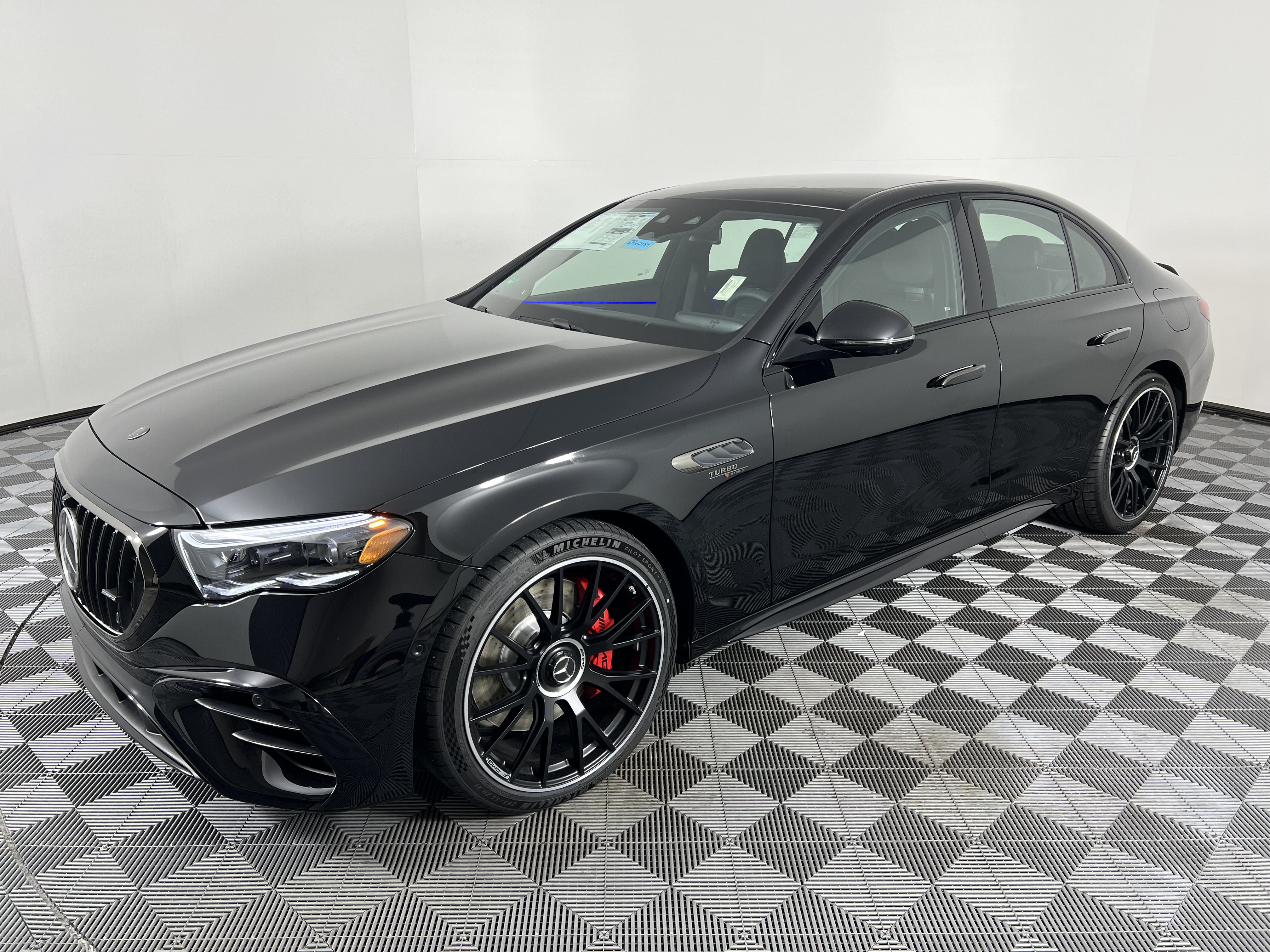 New 2026 Mercedes-Benz E 53 AMG e 4MATIC Sedan image 8