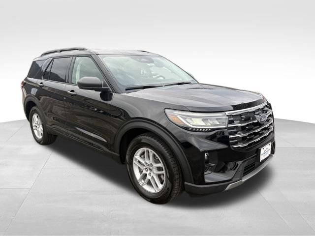 New 2026 Ford Explorer Active w/ Active Comfort Package image 8