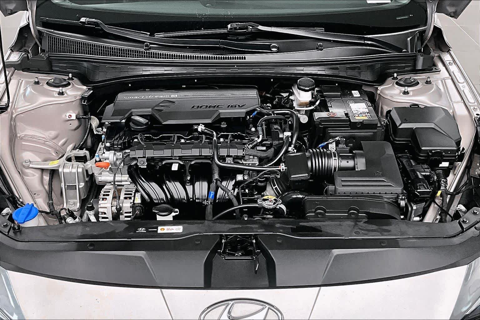 Used 2023 Hyundai Elantra Limited FWD image 30