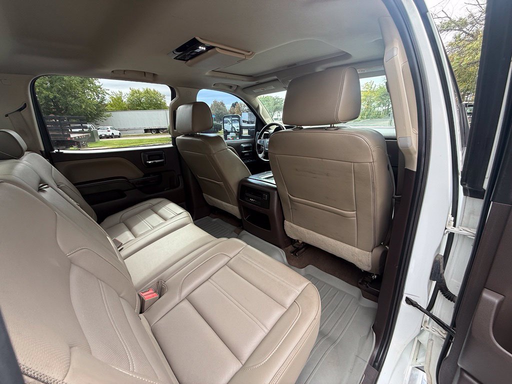 Used 2016 GMC Sierra 3500 Denali w/ Duramax Plus Package AWD/4WD image 28