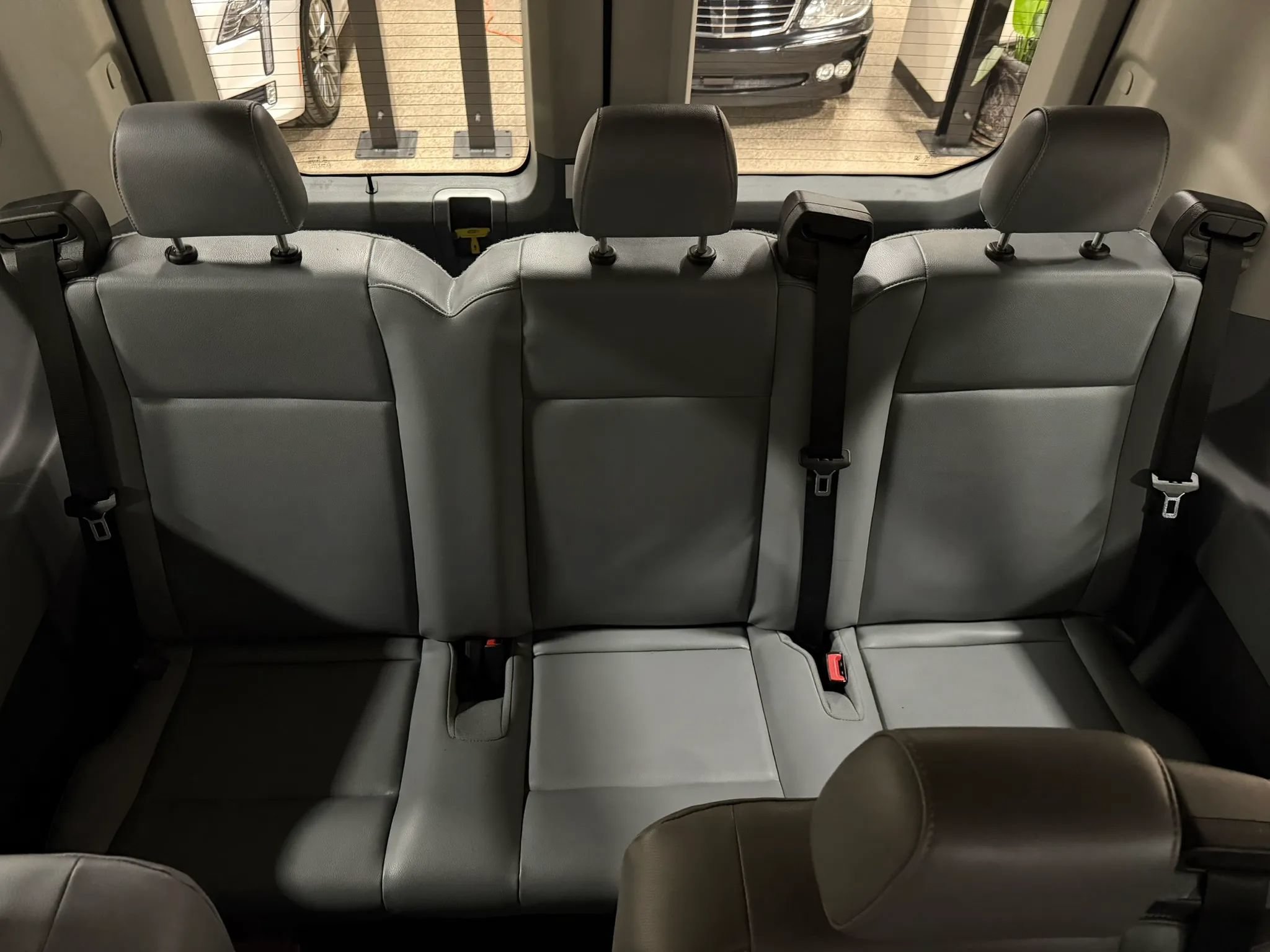 Used 2015 Ford Transit 150 XL RWD image 44