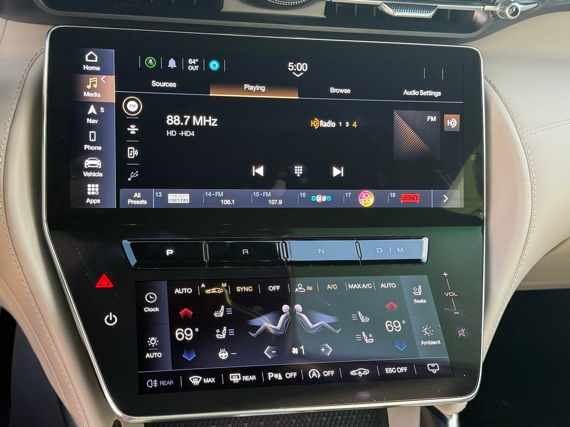 Certified 2025 Maserati GranTurismo Modena image 37