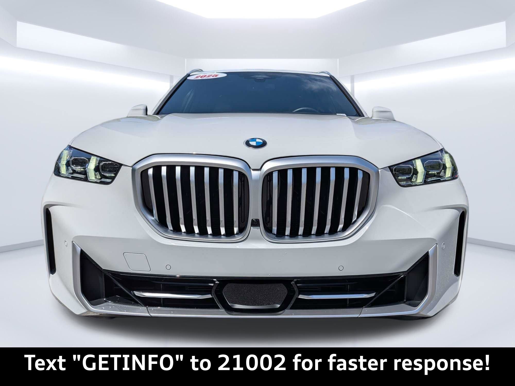 Used 2025 BMW X5 xDrive40i w/ Premium Package AWD/4WD image 10
