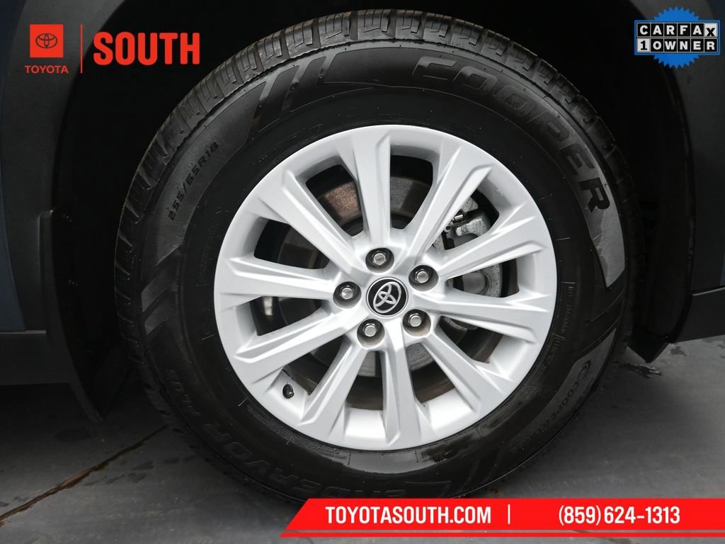 Certified 2024 Toyota Grand Highlander XLE image 29