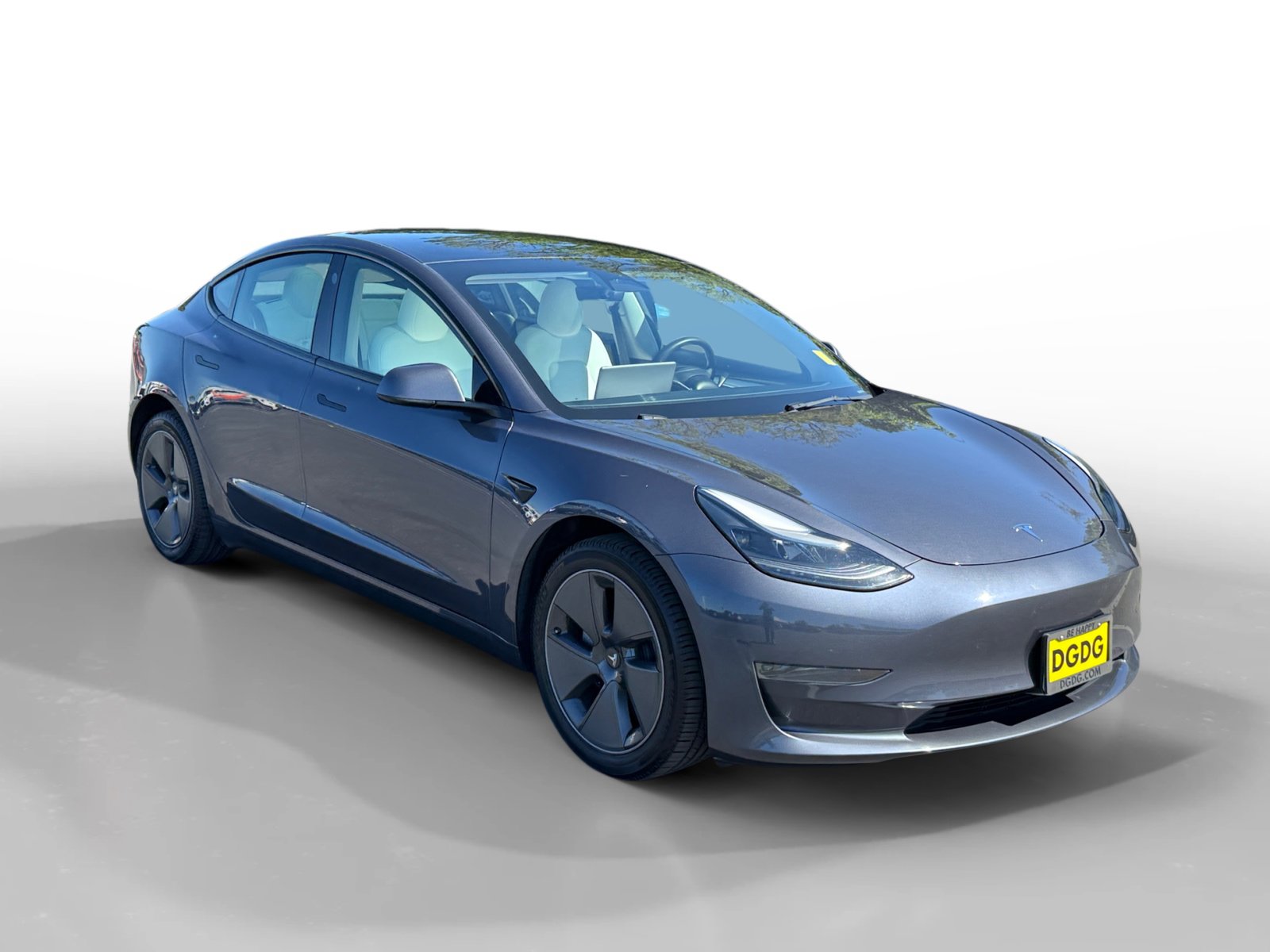 Used 2023 Tesla Model 3 Standard Range image 7