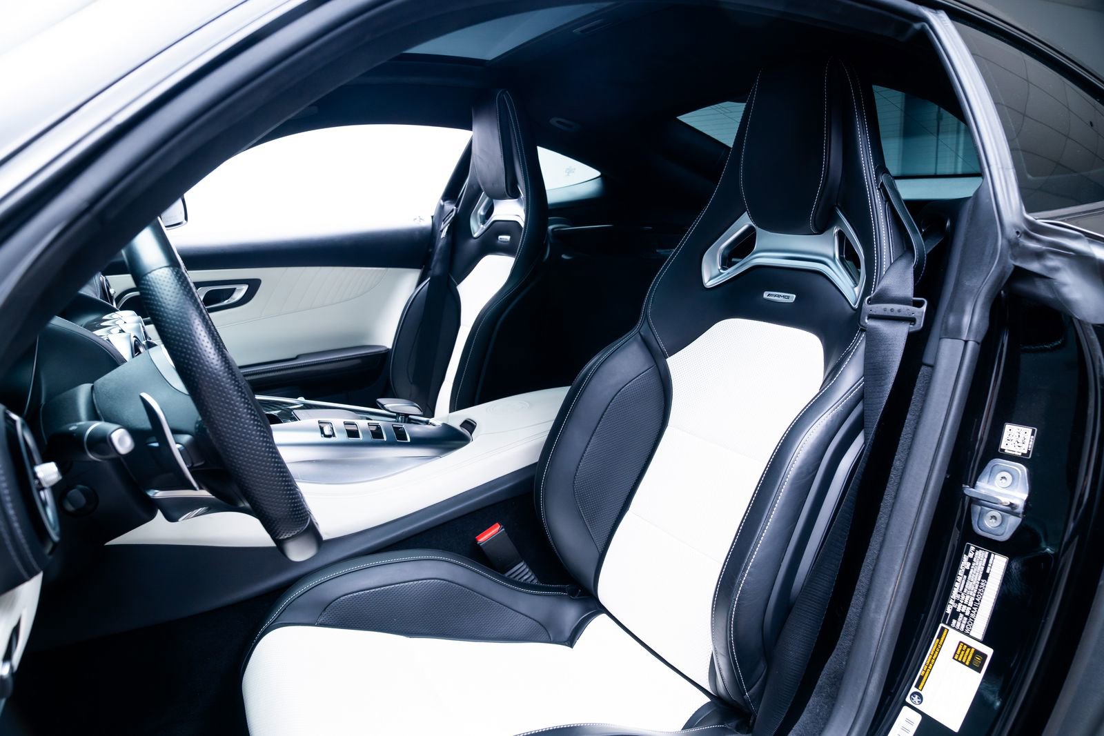 Used 2020 Mercedes-Benz AMG GT C image 18