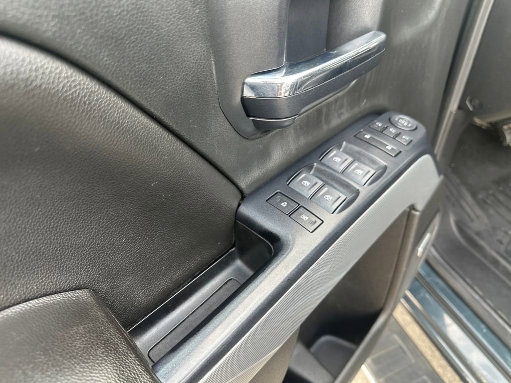 Used 2018 Chevrolet Silverado 2500 LTZ w/ Duramax Plus Package AWD/4WD image 18