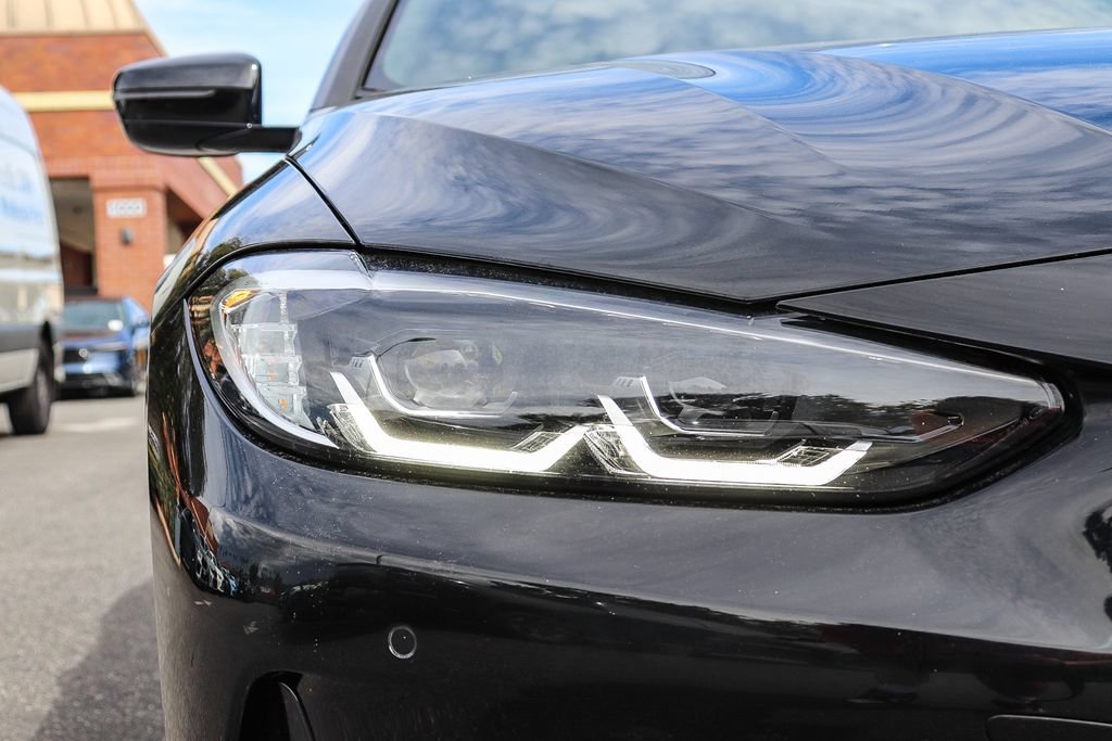 Certified 2023 BMW 430i Convertible w/ Premium Package RWD image 10