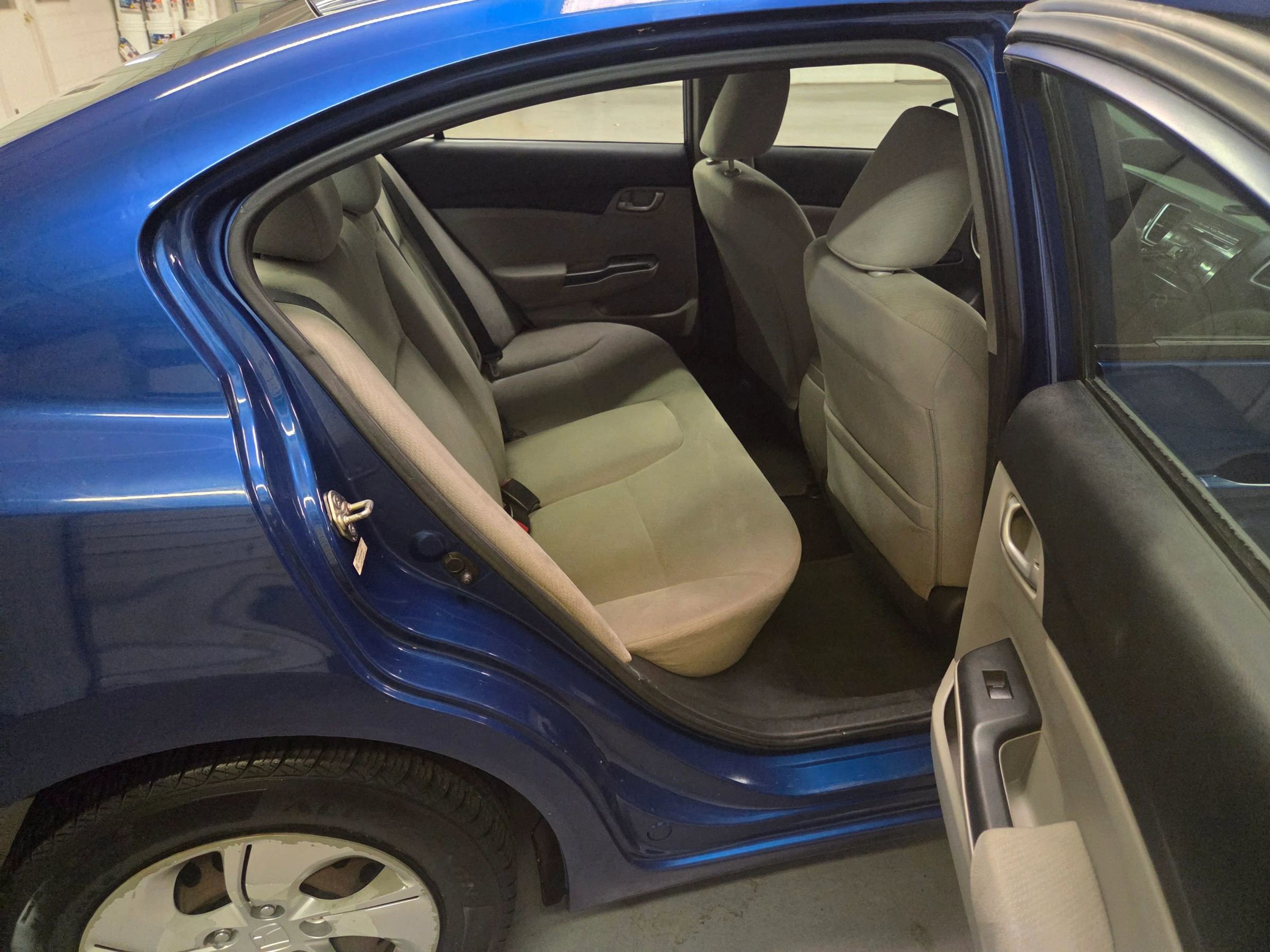 Used 2013 Honda Civic LX image 30