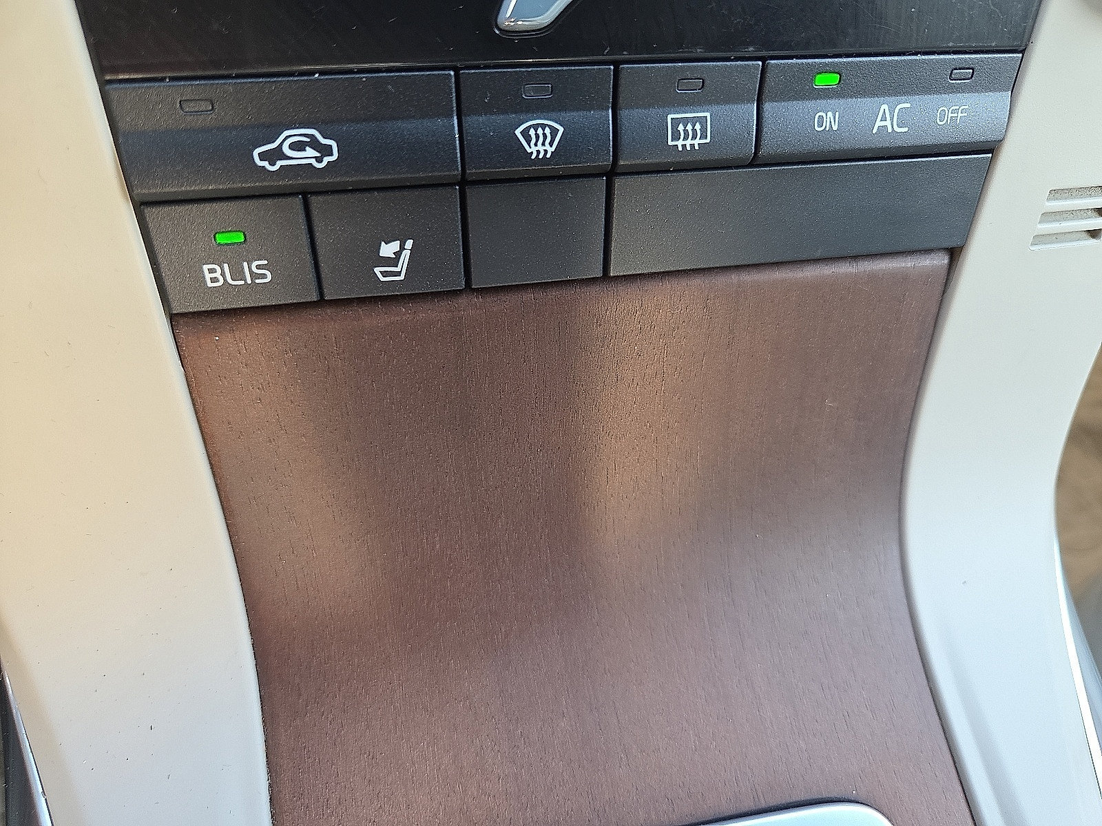 Used 2010 Volvo S80 3.2 FWD image 22