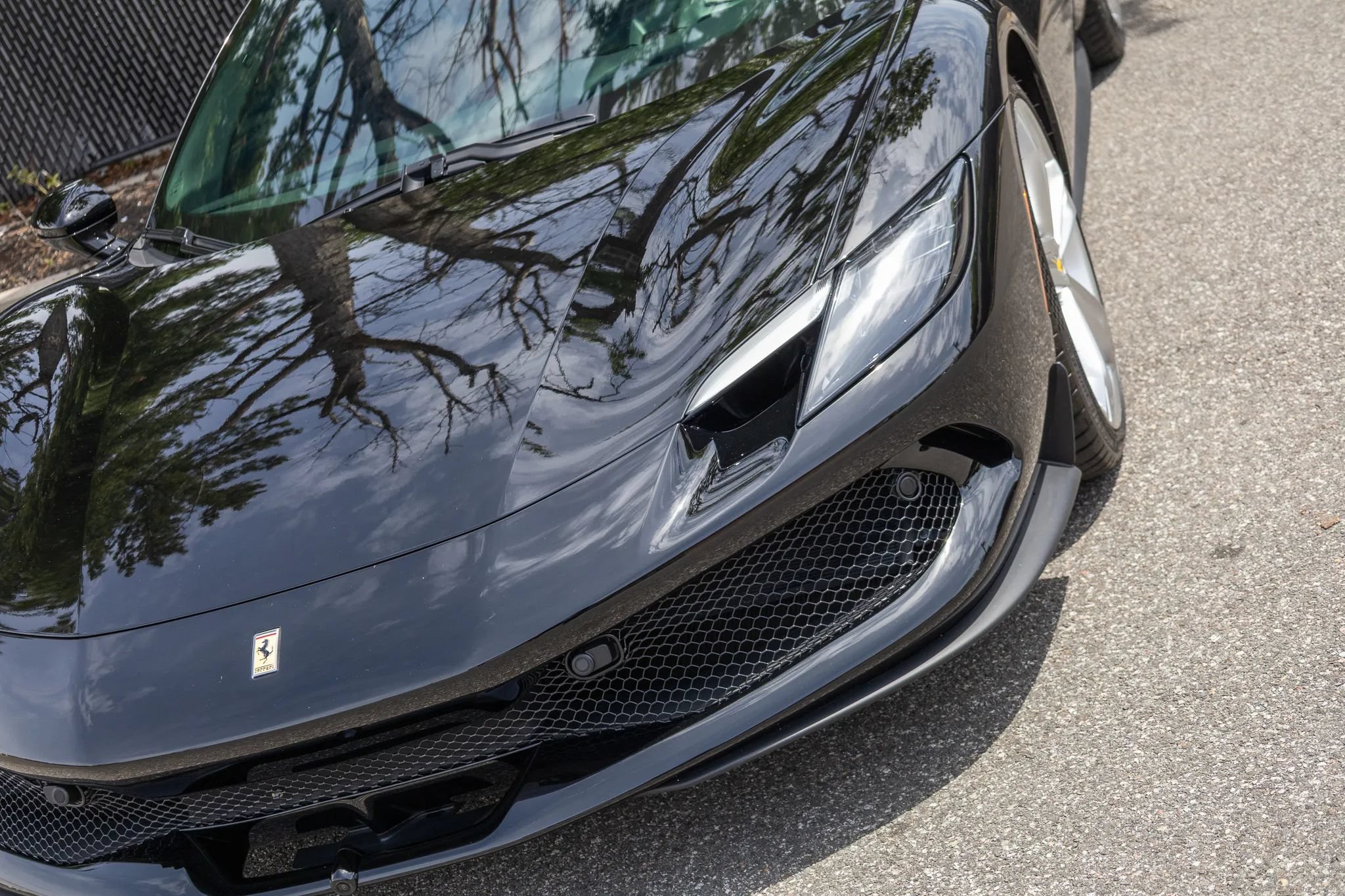 Used 2024 Ferrari 296 GTB RWD image 14
