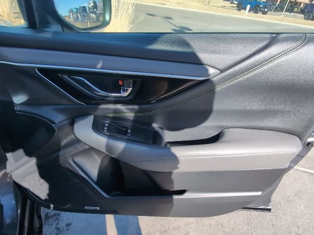 Used 2025 Subaru Outback Onyx Edition image 31