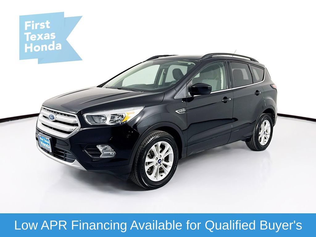 Used 2018 Ford Escape SE image 3