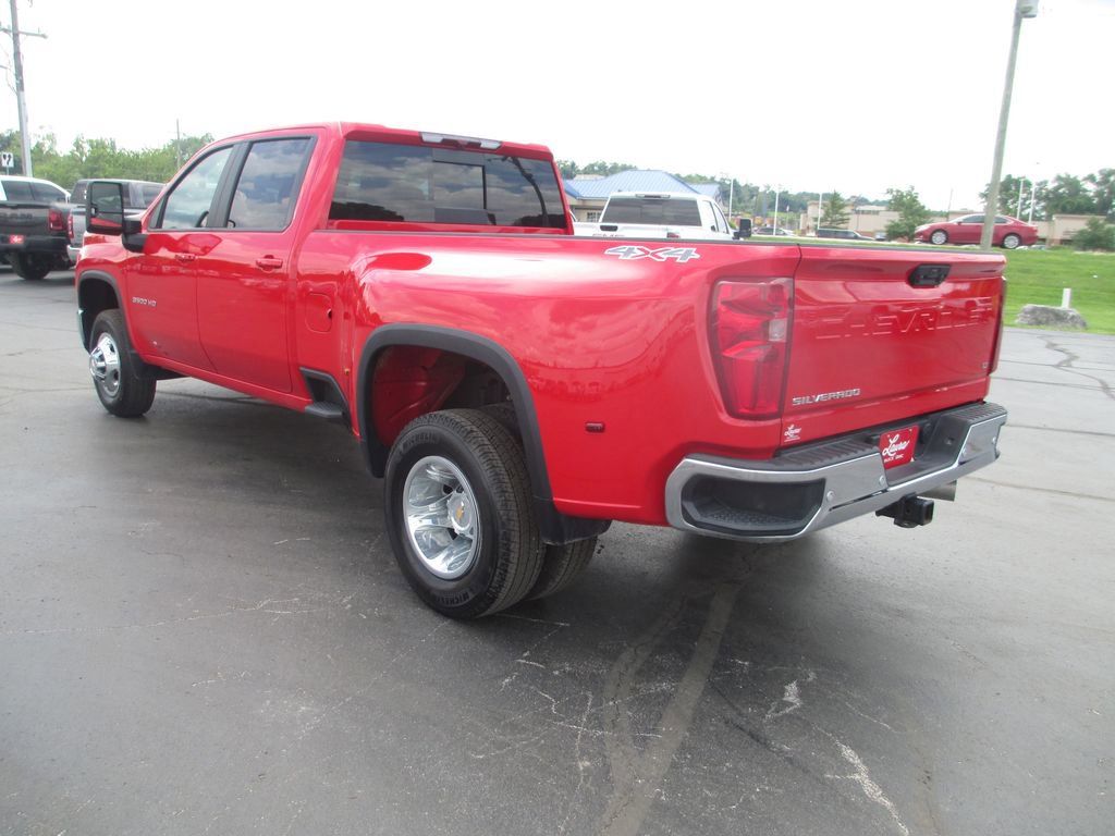 Used 2026 Chevrolet Silverado 3500 LT w/ All Star Edition AWD/4WD image 10