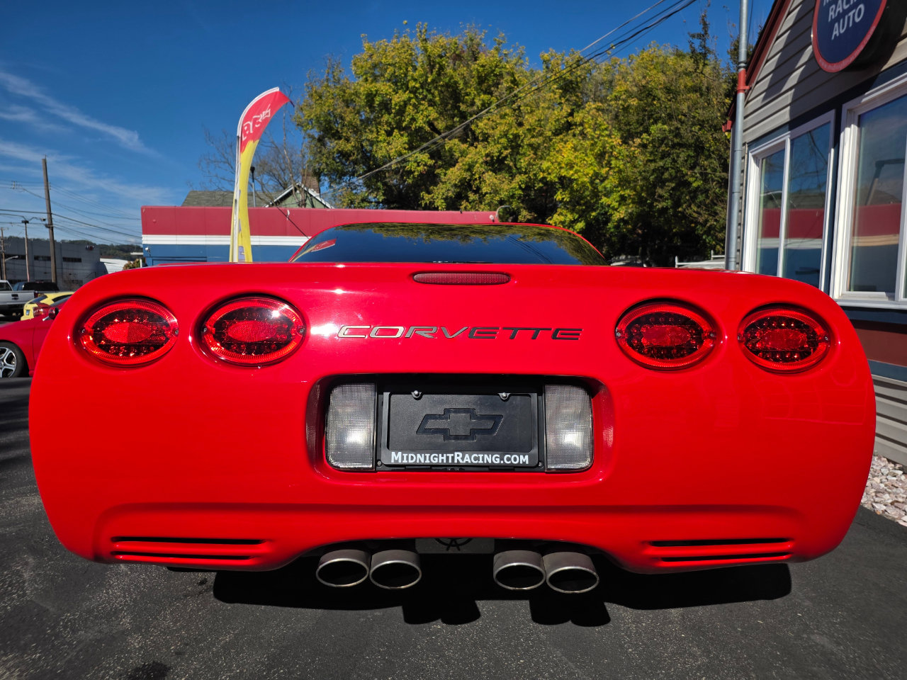 Used 2000 Chevrolet Corvette Coupe w/ Roof Pkg image 4