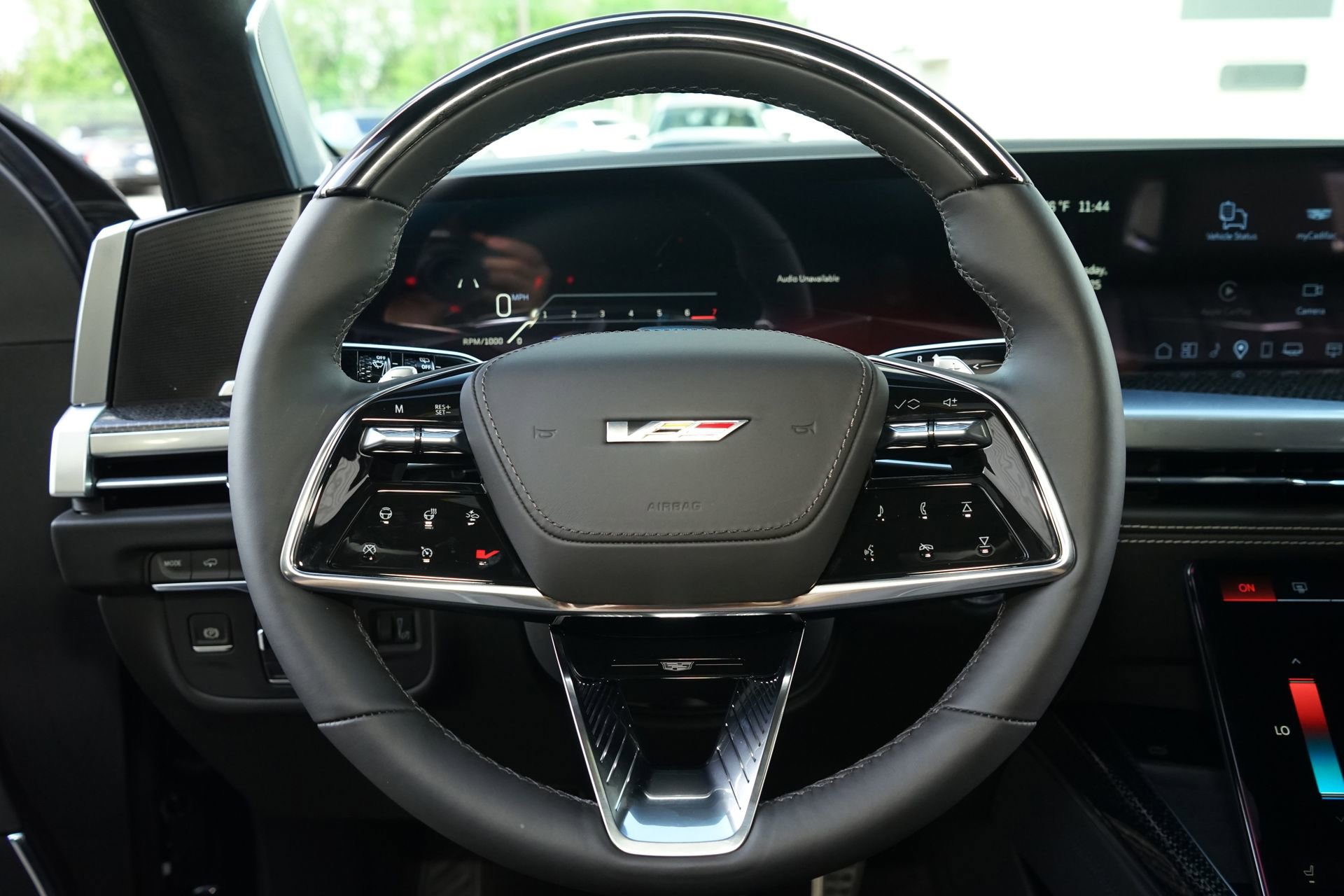 Used 2026 Cadillac Escalade ESV V image 12