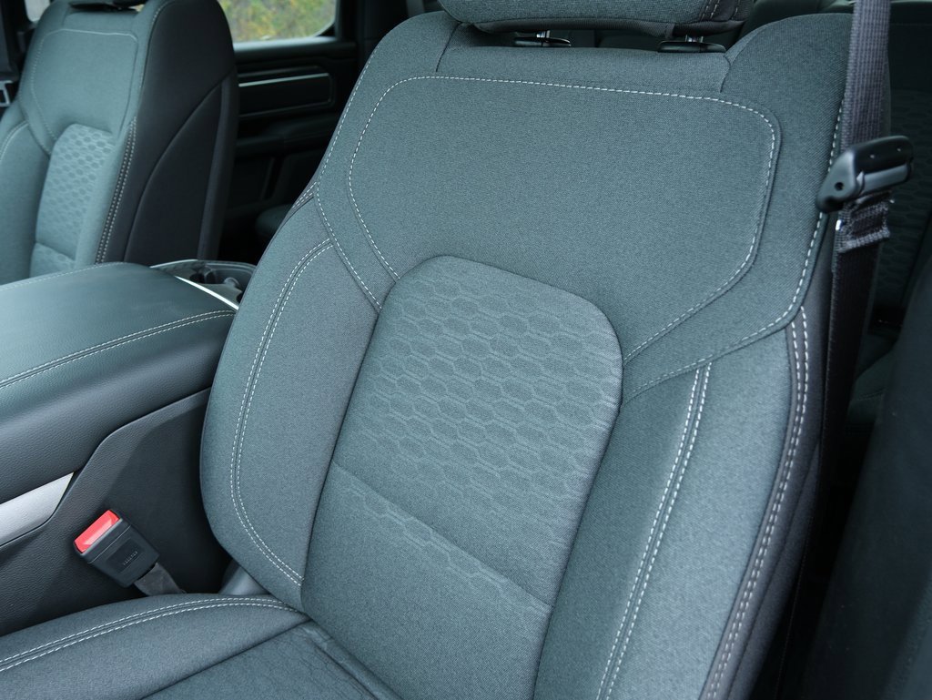 New 2026 RAM 1500 4x4 Crew Cab image 23