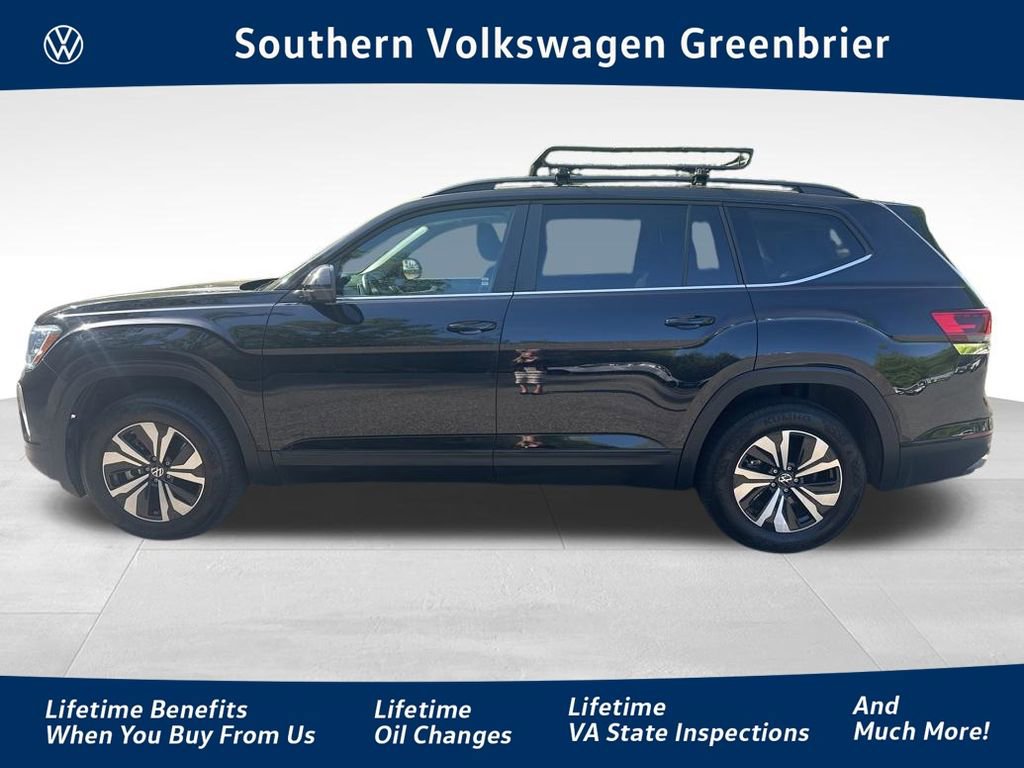 Used 2025 Volkswagen Atlas SE image 1
