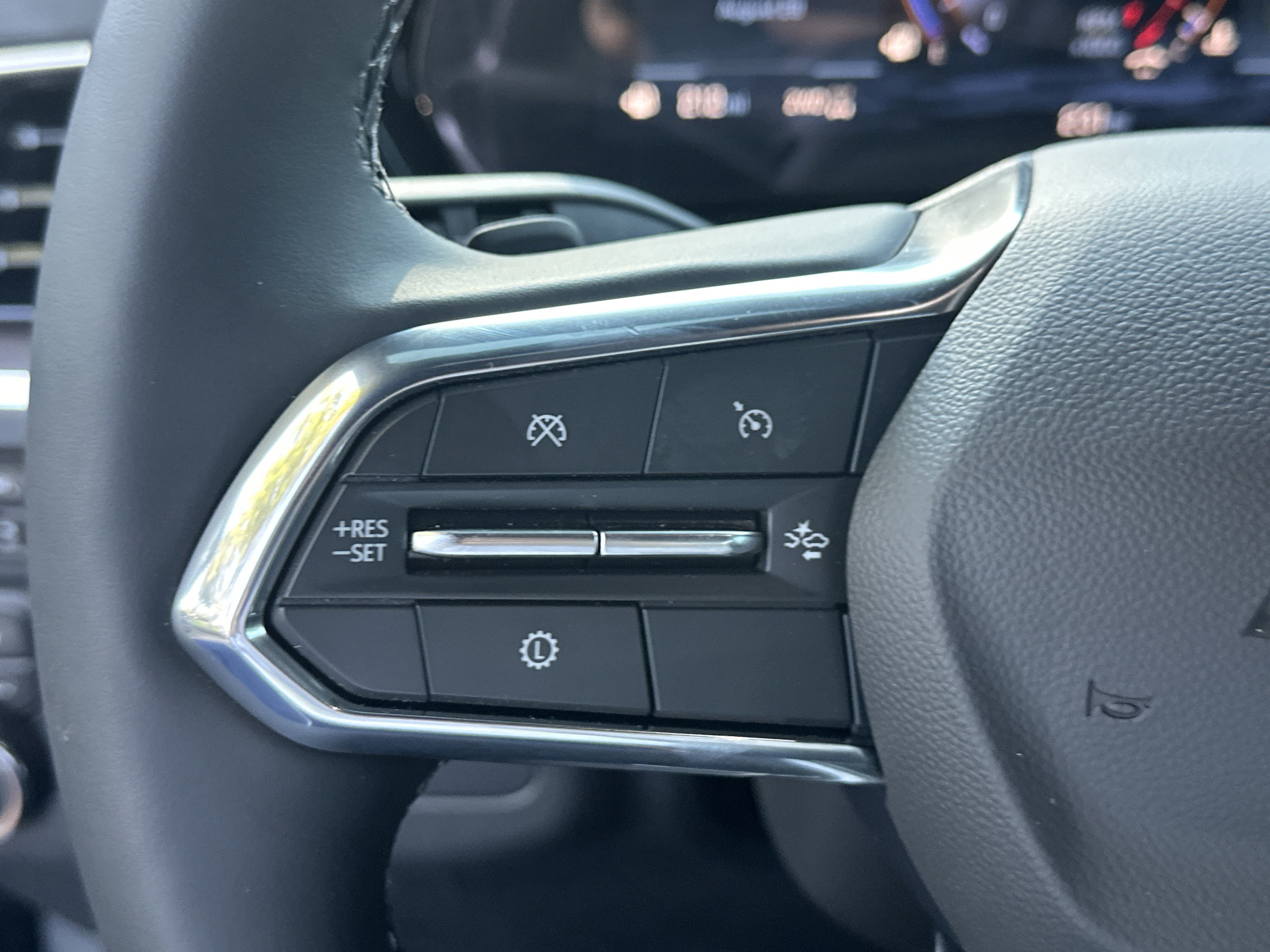 New 2025 Chevrolet Suburban Premier image 22