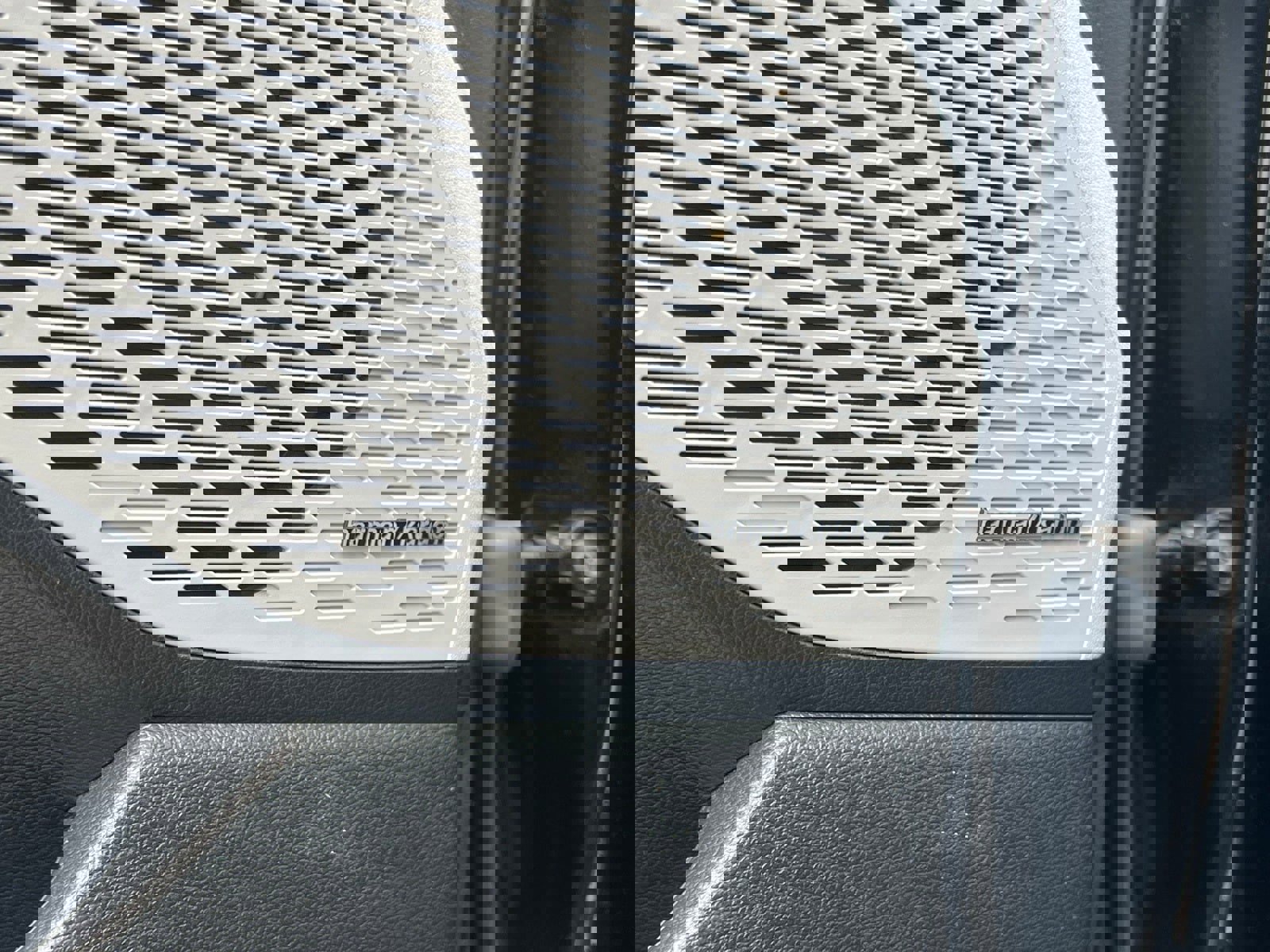 Certified 2024 Hyundai Palisade SEL image 30