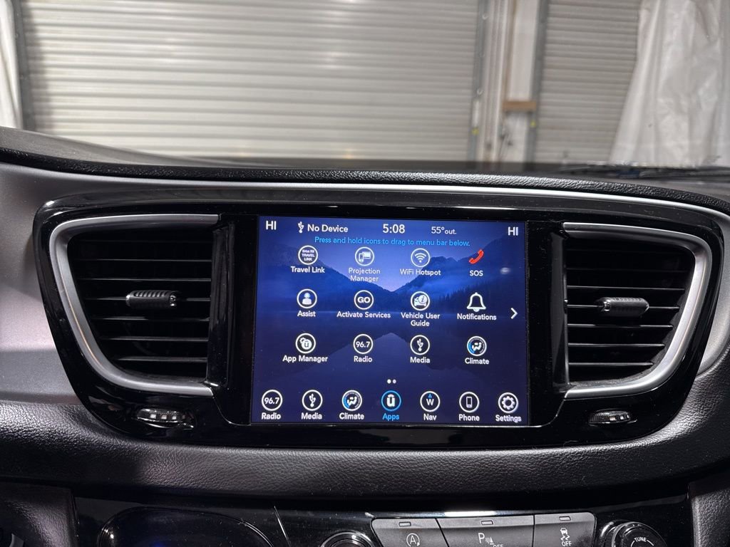 Used 2019 Chrysler Pacifica Touring Plus w/ S Appearance Package image 32