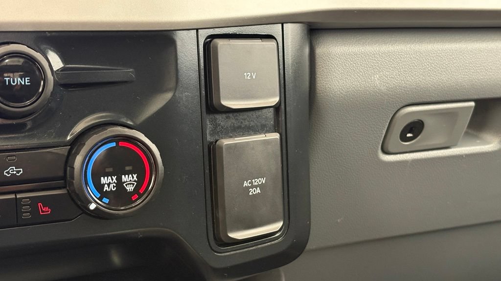 Certified 2023 Ford F350 XLT w/ Tremor Off-Road Package AWD/4WD image 48