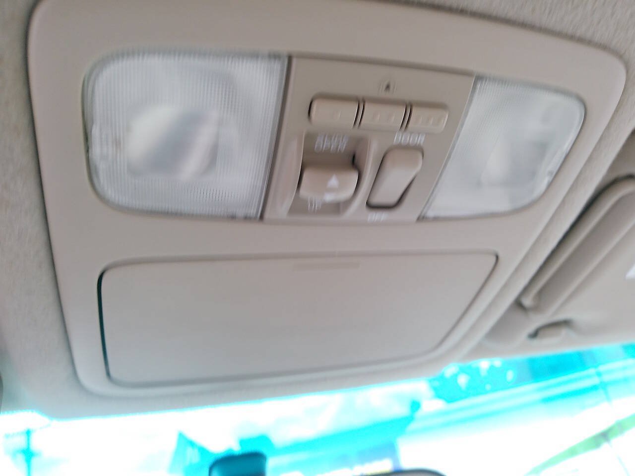 Used 2004 Toyota Highlander 4WD V6 image 27