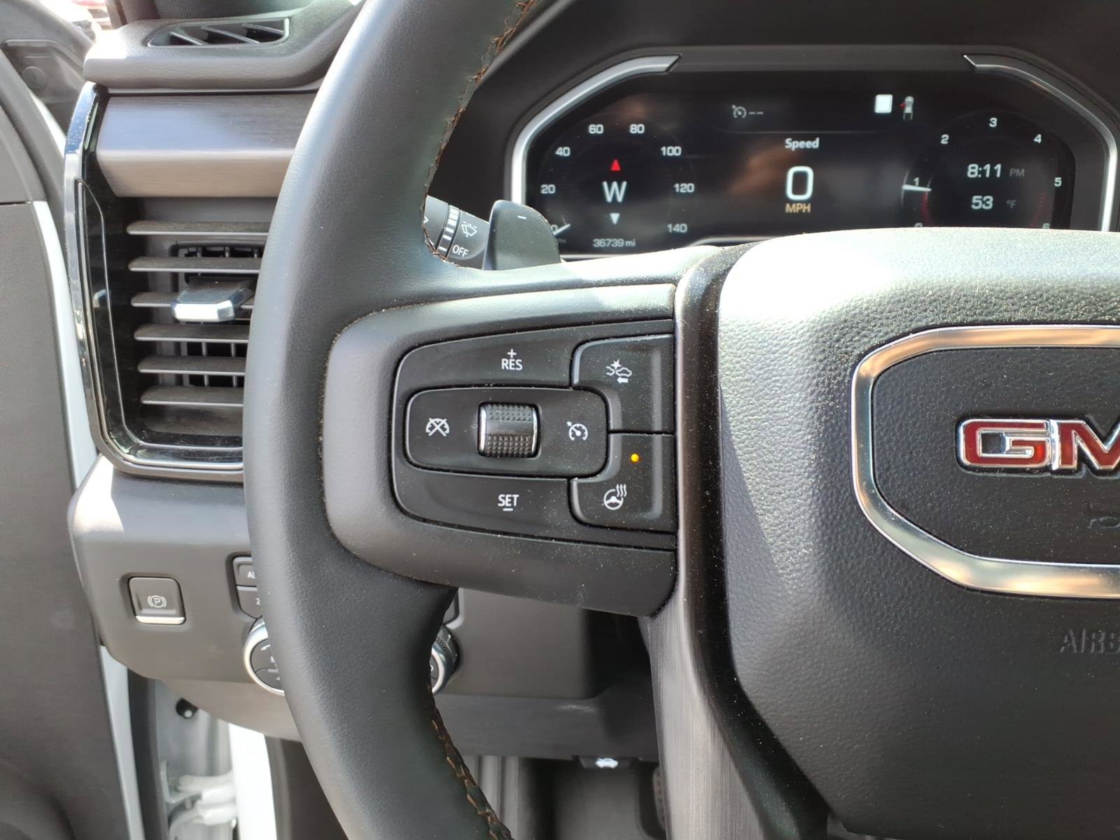 Used 2023 GMC Sierra 1500 AT4 w/ Technology Package image 11