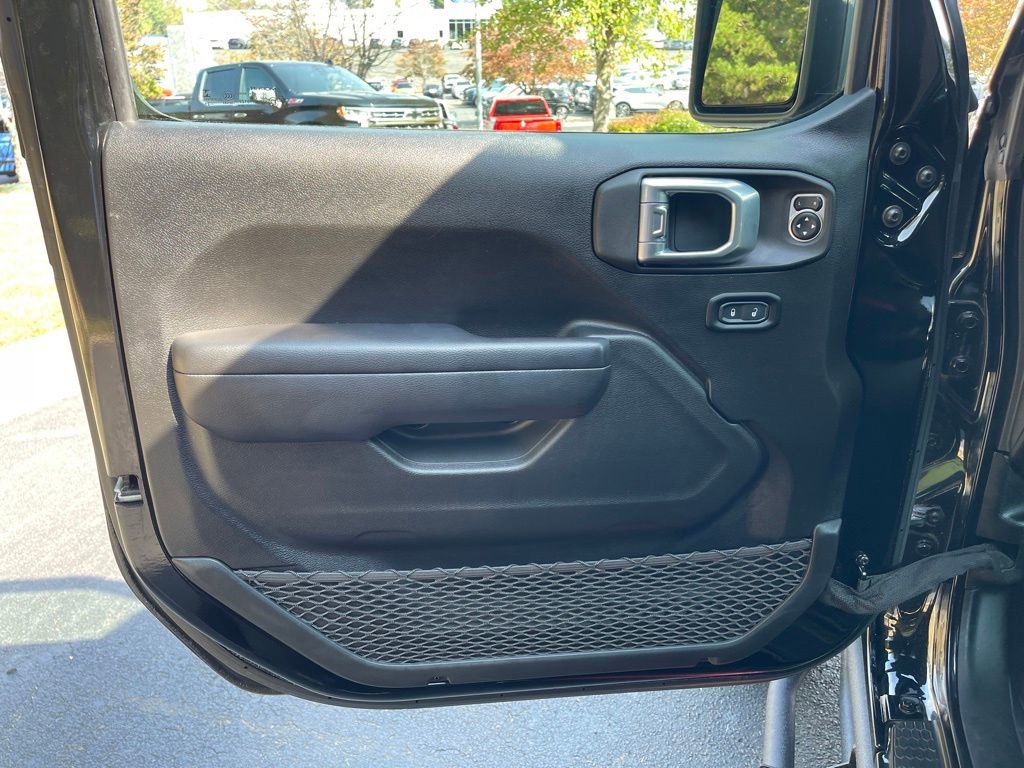 Used 2021 Jeep Wrangler Rubicon w/ LED Lighting Group image 16