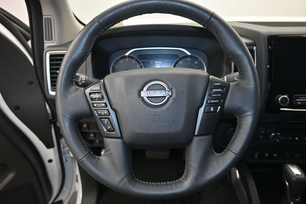 Certified 2022 Nissan Frontier SV RWD image 13