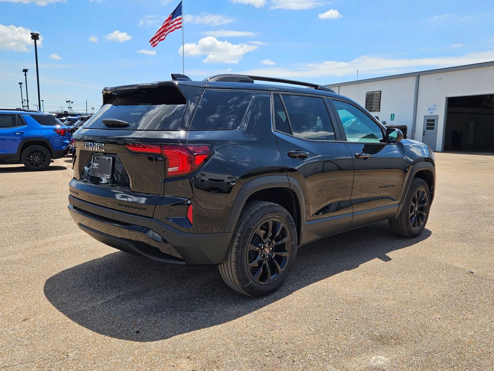 New 2026 GMC Terrain Elevation w/ Black Edition FWD image 6