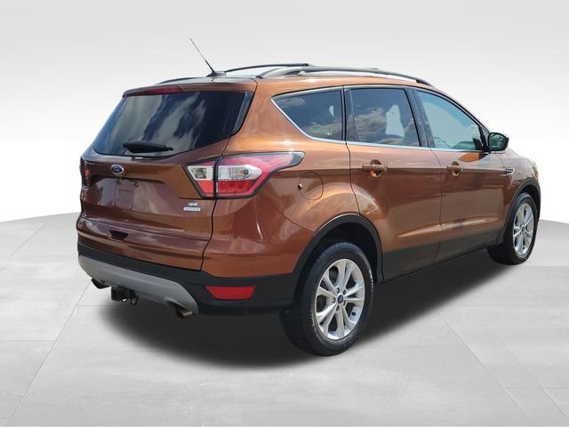 Used 2017 Ford Escape SE FWD image 4