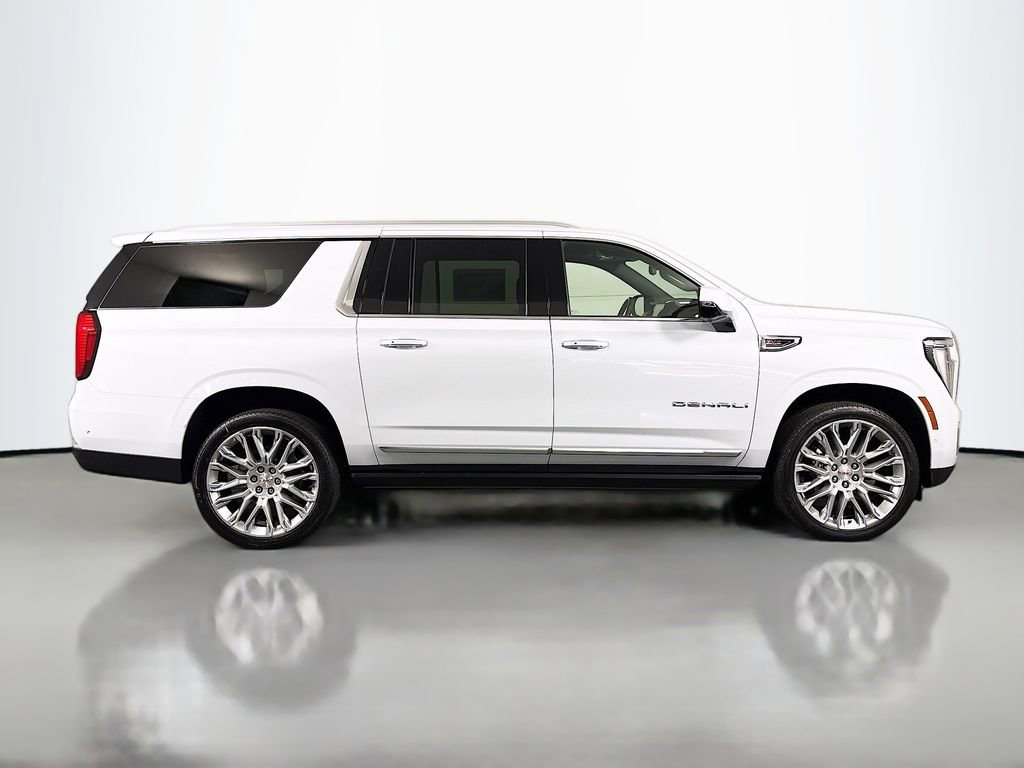 New 2026 GMC Yukon XL Denali AWD/4WD image 8