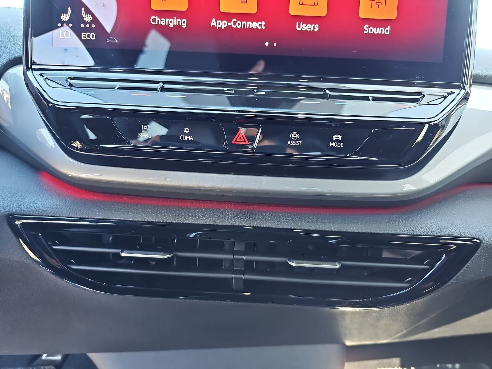 Used 2023 Volkswagen ID.4 Pro S image 24