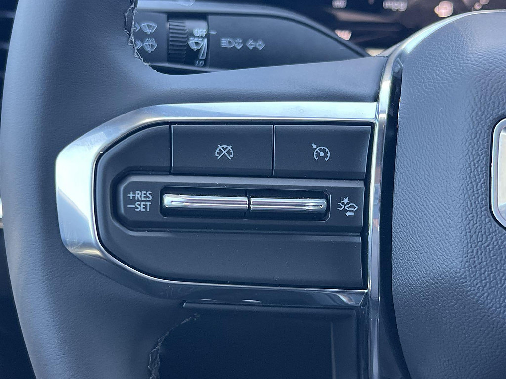 New 2026 GMC Canyon Elevation RWD image 13