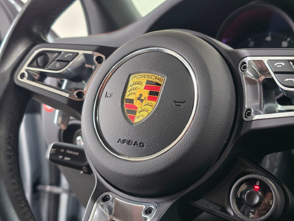 Used 2021 Porsche Macan GTS w/ Premium Package Plus (PF9) AWD/4WD image 22