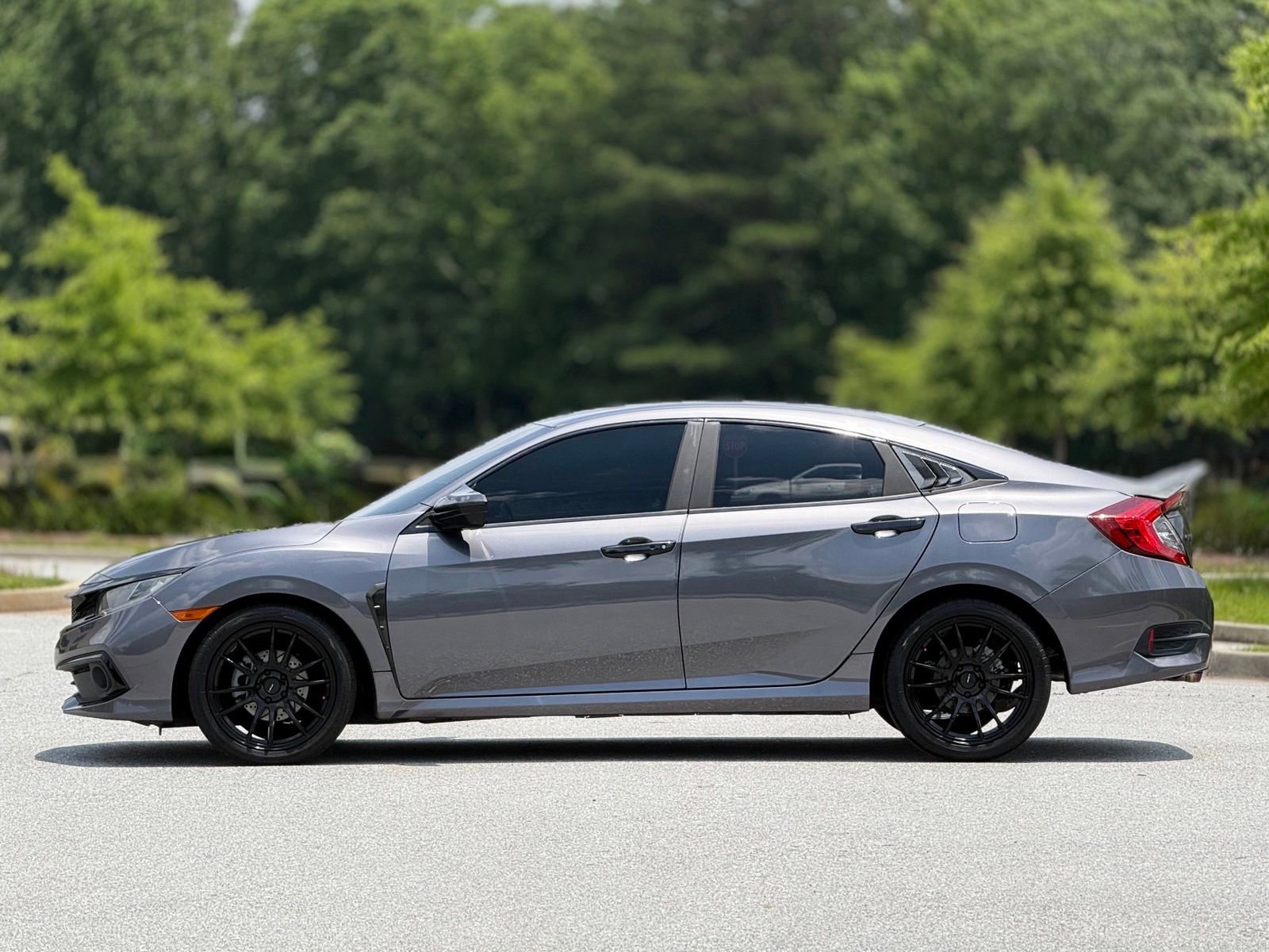Used 2019 Honda Civic Sport image 9